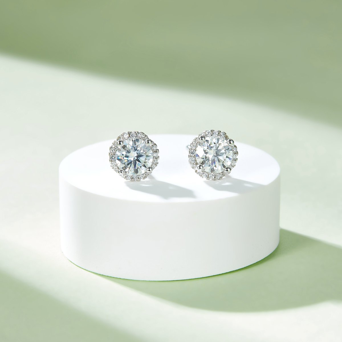 Scalloped Halo Moissanite Necklace & Earrings Set | 925 Sterling Silver - Image 5