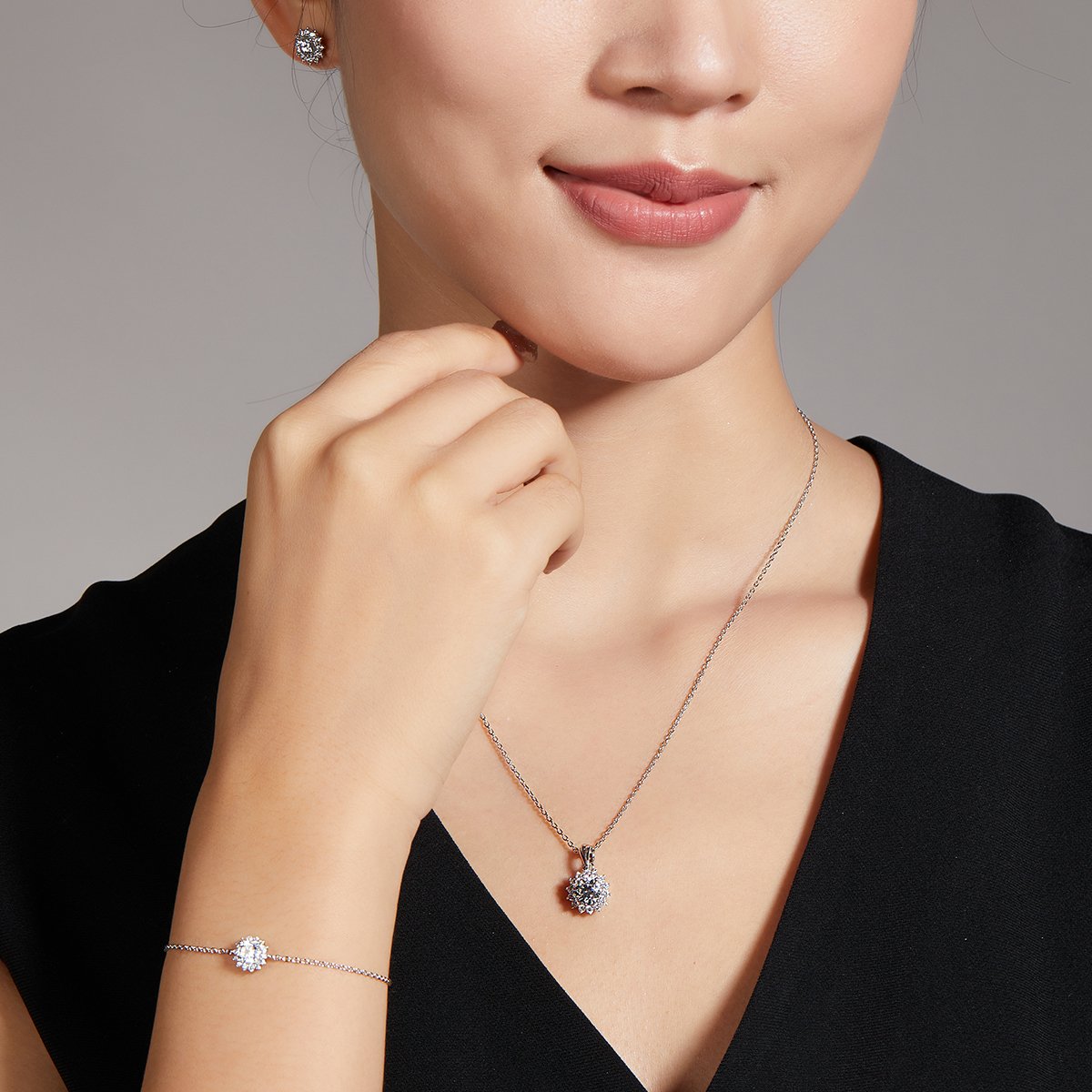 Sunflower Moissanite Necklace & Earrings Set | Round Halo | 925 Silver - Image 9