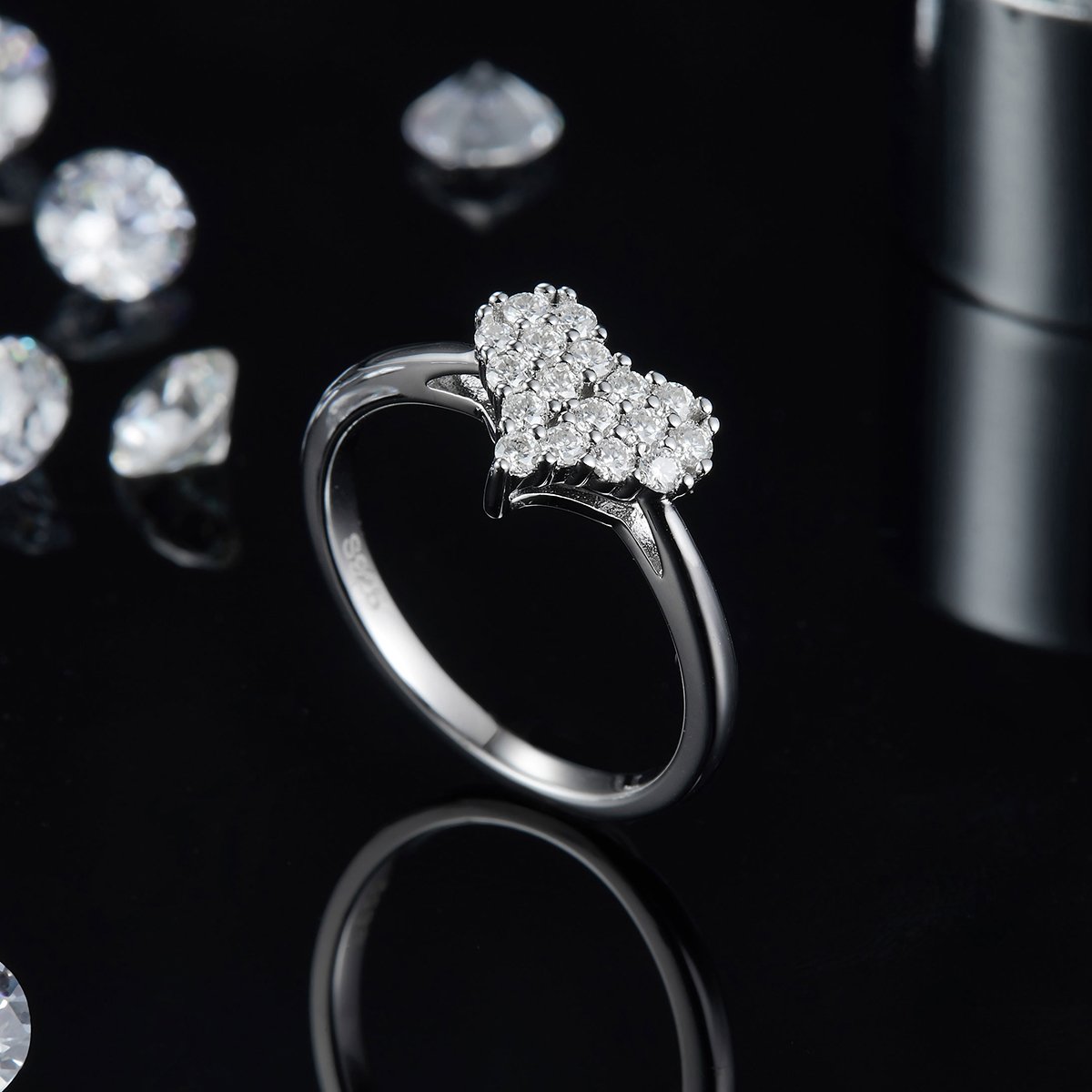 Moissanite Pavé Heart Ring | 0.33ct DEW DEF VVS | 925 Silver - Image 2