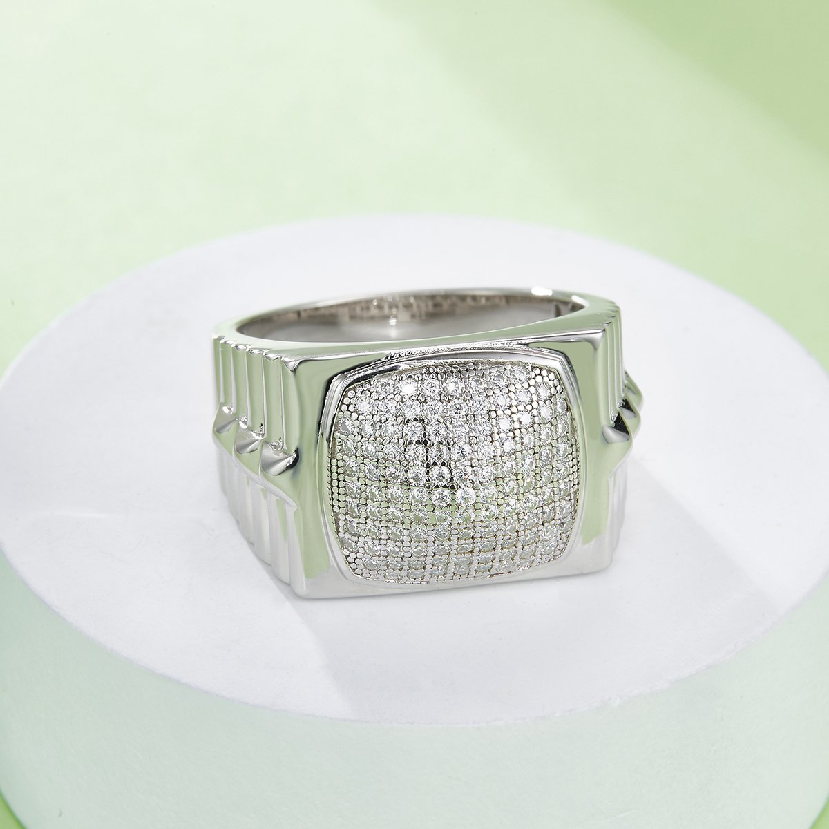 Men's Moissanite Pavé Cushion Link Ring - Image 6