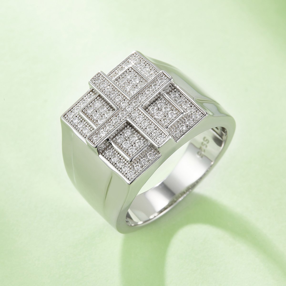 Men's Moissanite Pave Cross-Grid Signet Ring - Image 4