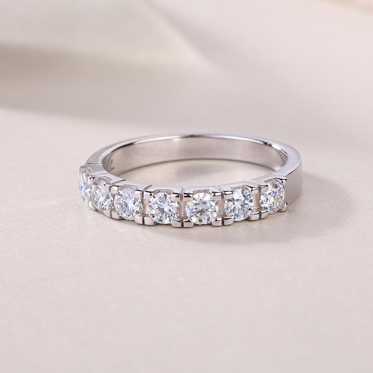 Lucky Seven-Stone Round Moissanite Band Ring | DEF VVS 18K White Gold - Image 5