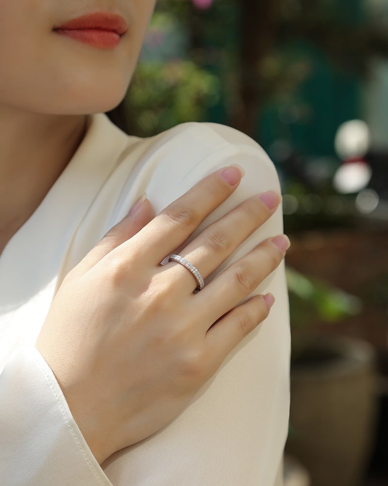 Two-Row Pavé Moissanite Half-Eternity Ring - Image 8