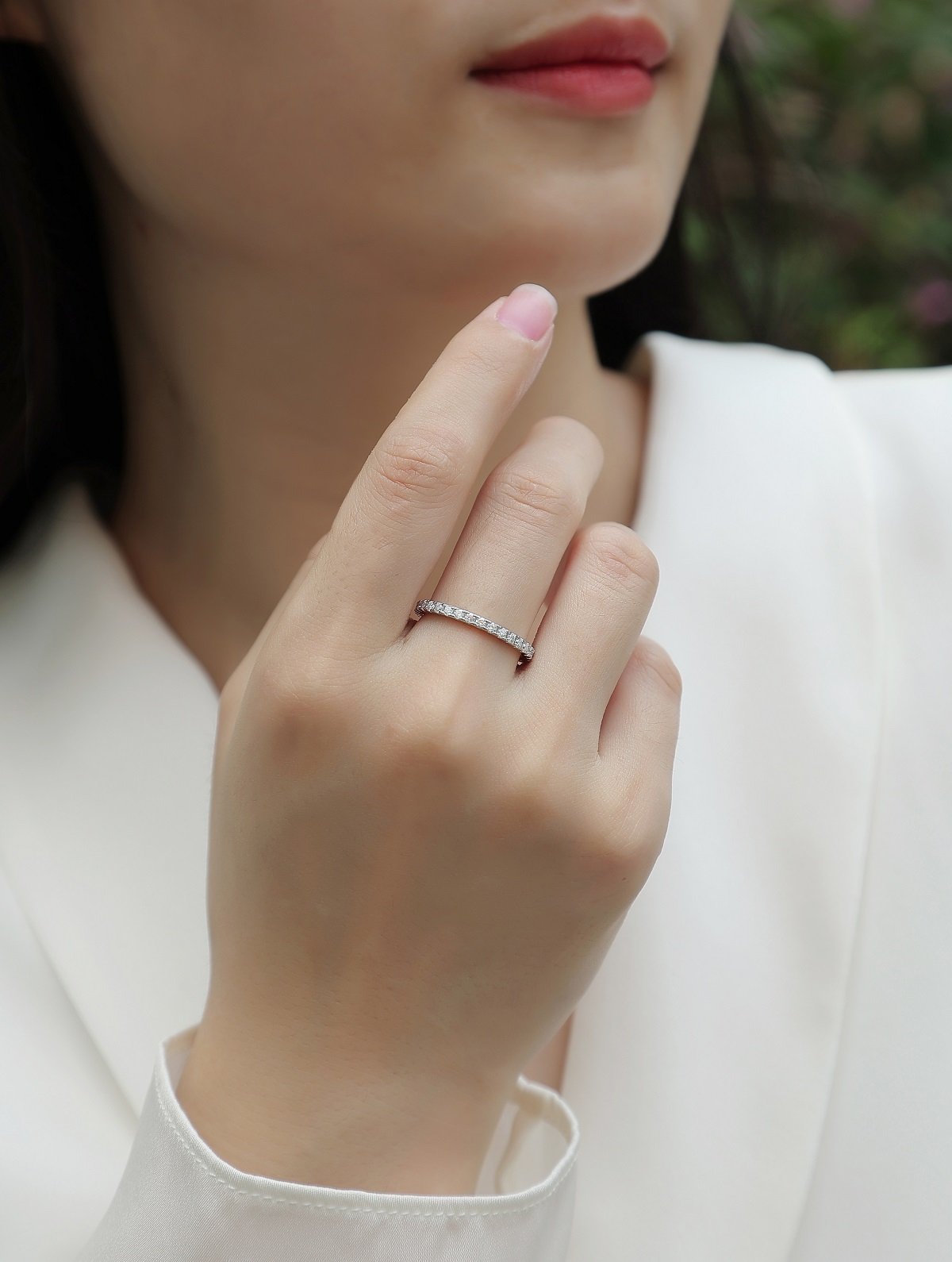 Round Moissanite Eternity Ring – 0.6ct DEW Pavé - Image 7
