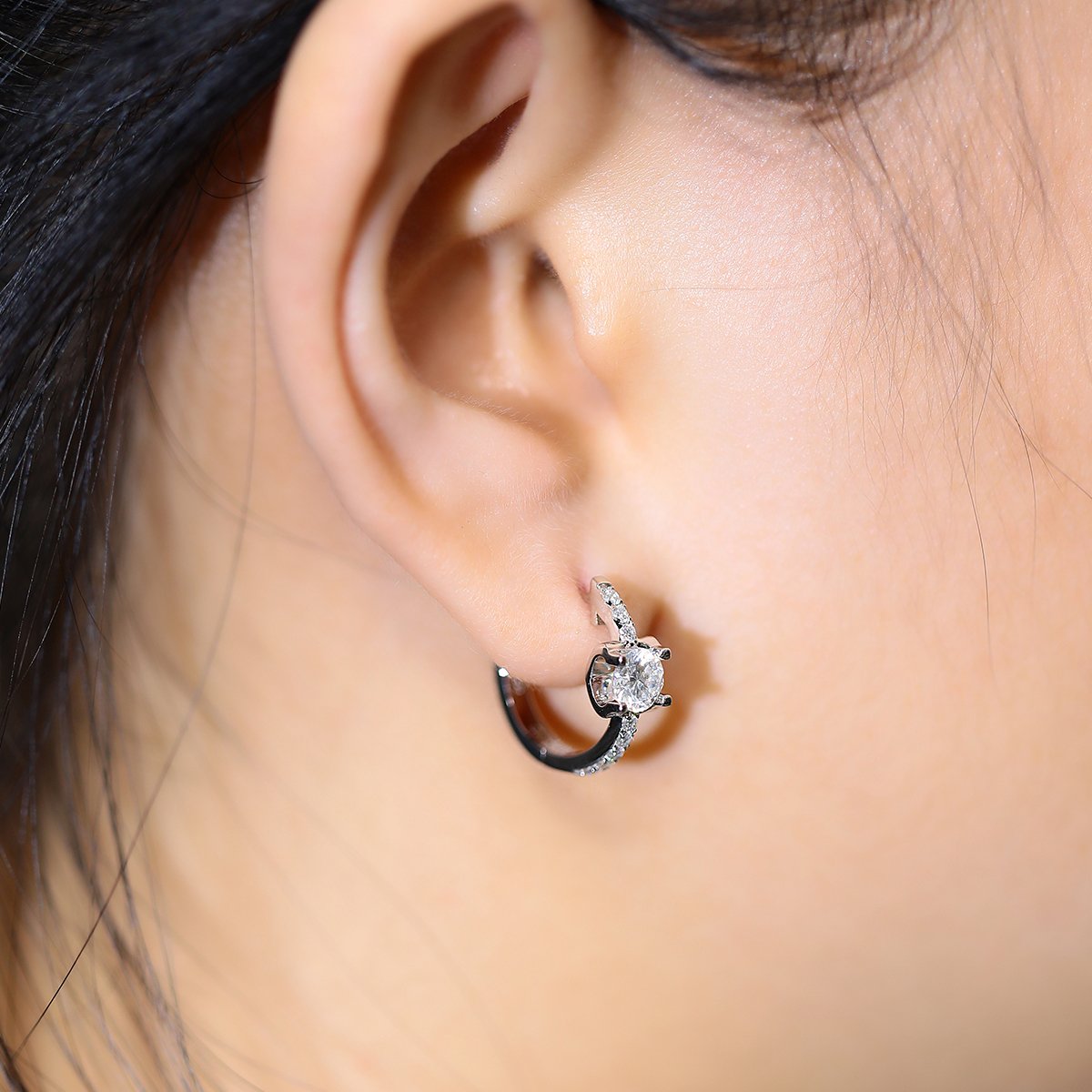 Round Moissanite Huggie Earrings – 5mm 0.5ct DEW Pavé-Lined Hoops - Image 8