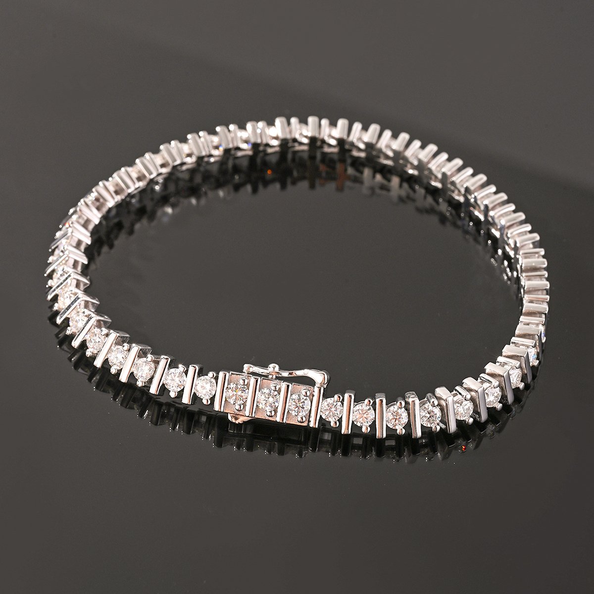 Bar-Link Round Moissanite Tennis Bracelet – 3mm White Gold - alternate view