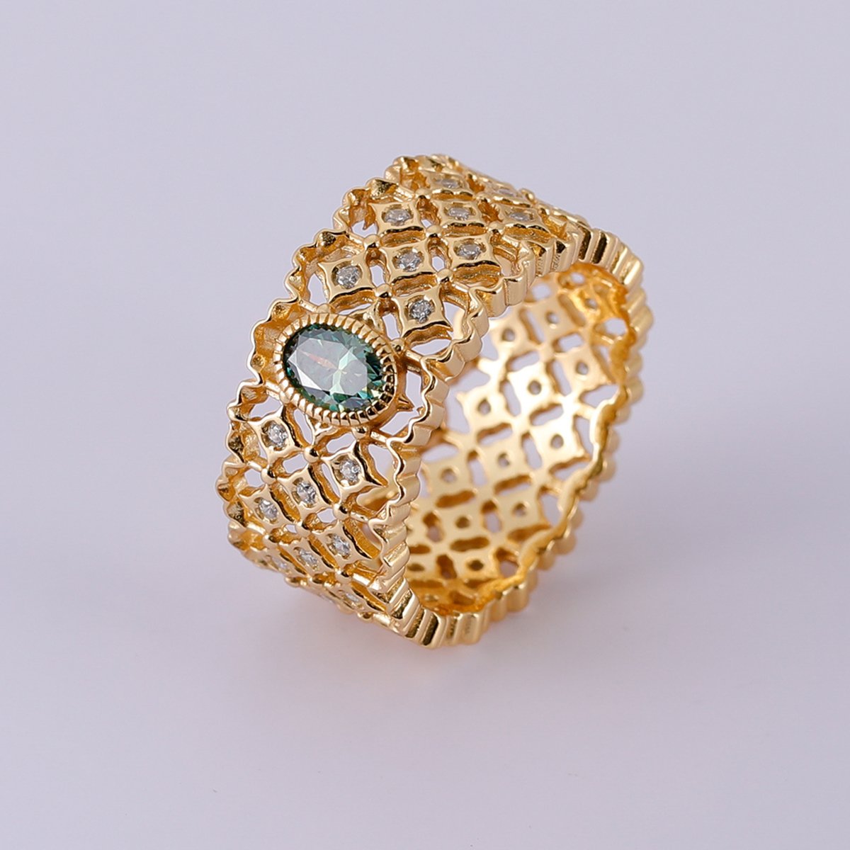 Green Oval Moissanite Gold Lace Band Ring - Image 3