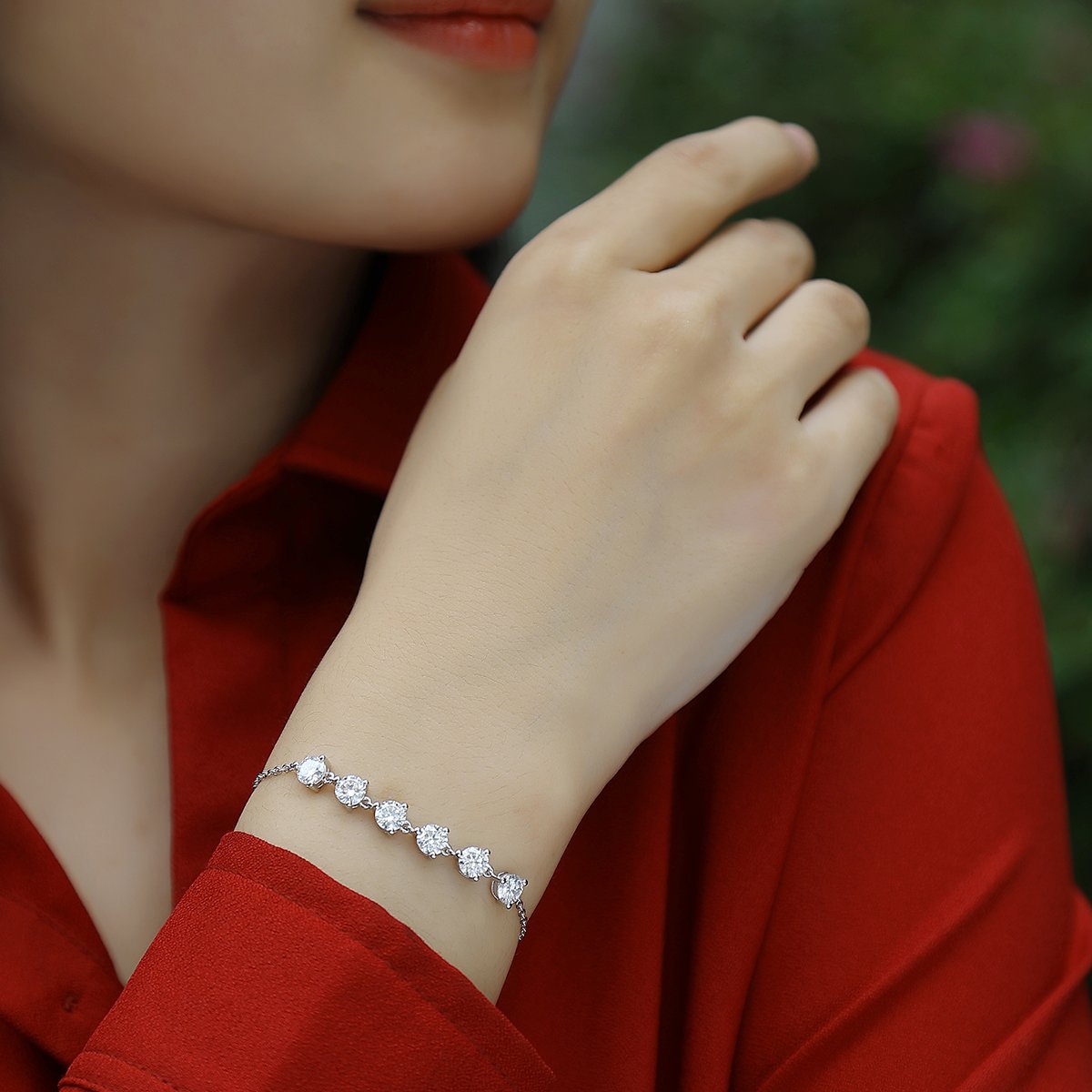 Six-Stone Moissanite Bolo Slider Bracelet - Image 5