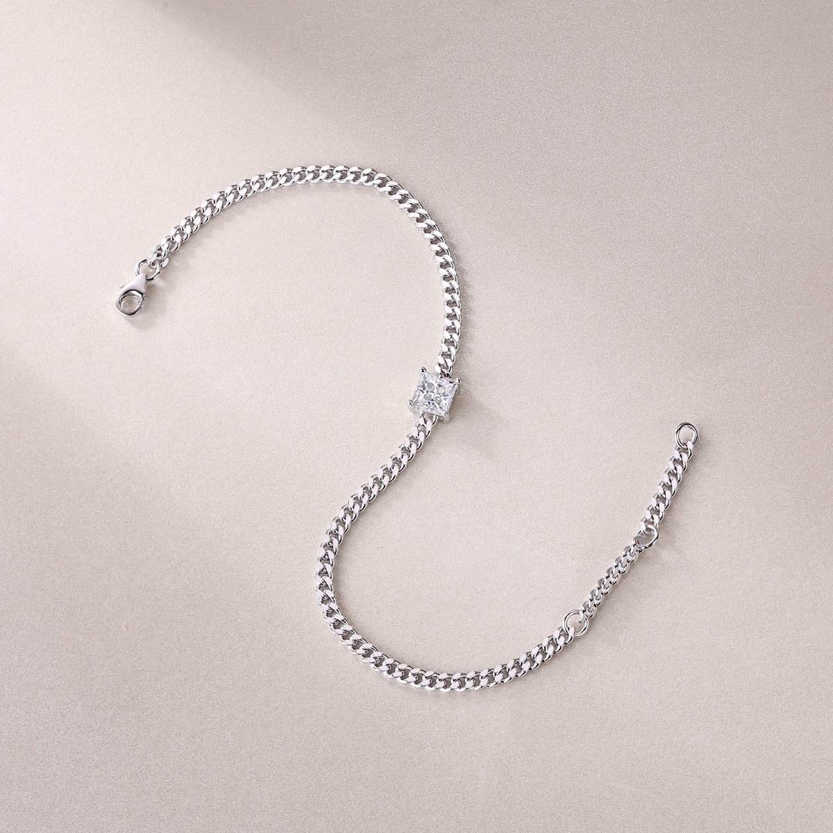 Princess Cut Moissanite Cuban Link Bracelet – 1ct DEW - Image 3