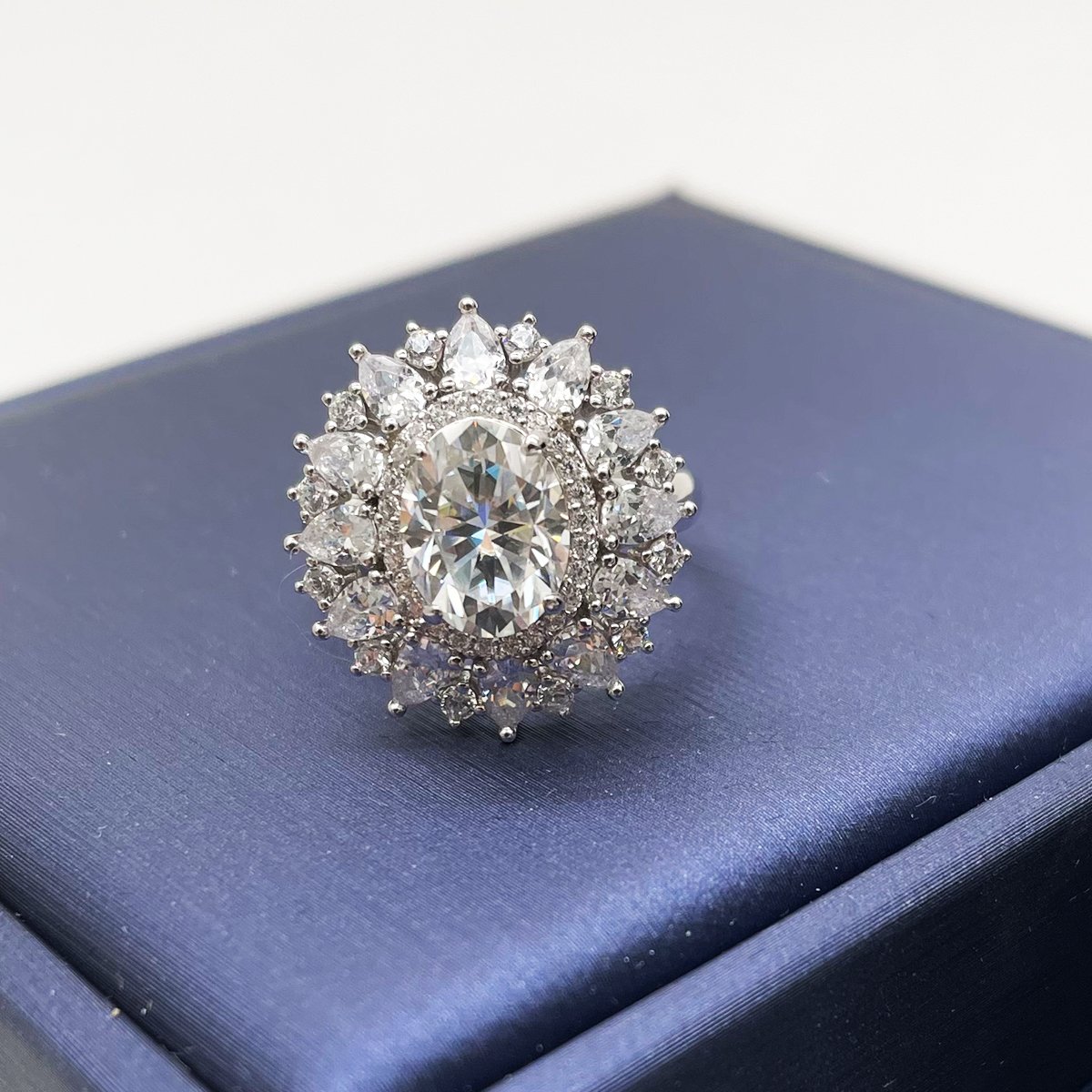 Oval Moissanite Sunburst Halo Ring – 2ct DEW (9x7mm) - Image 2