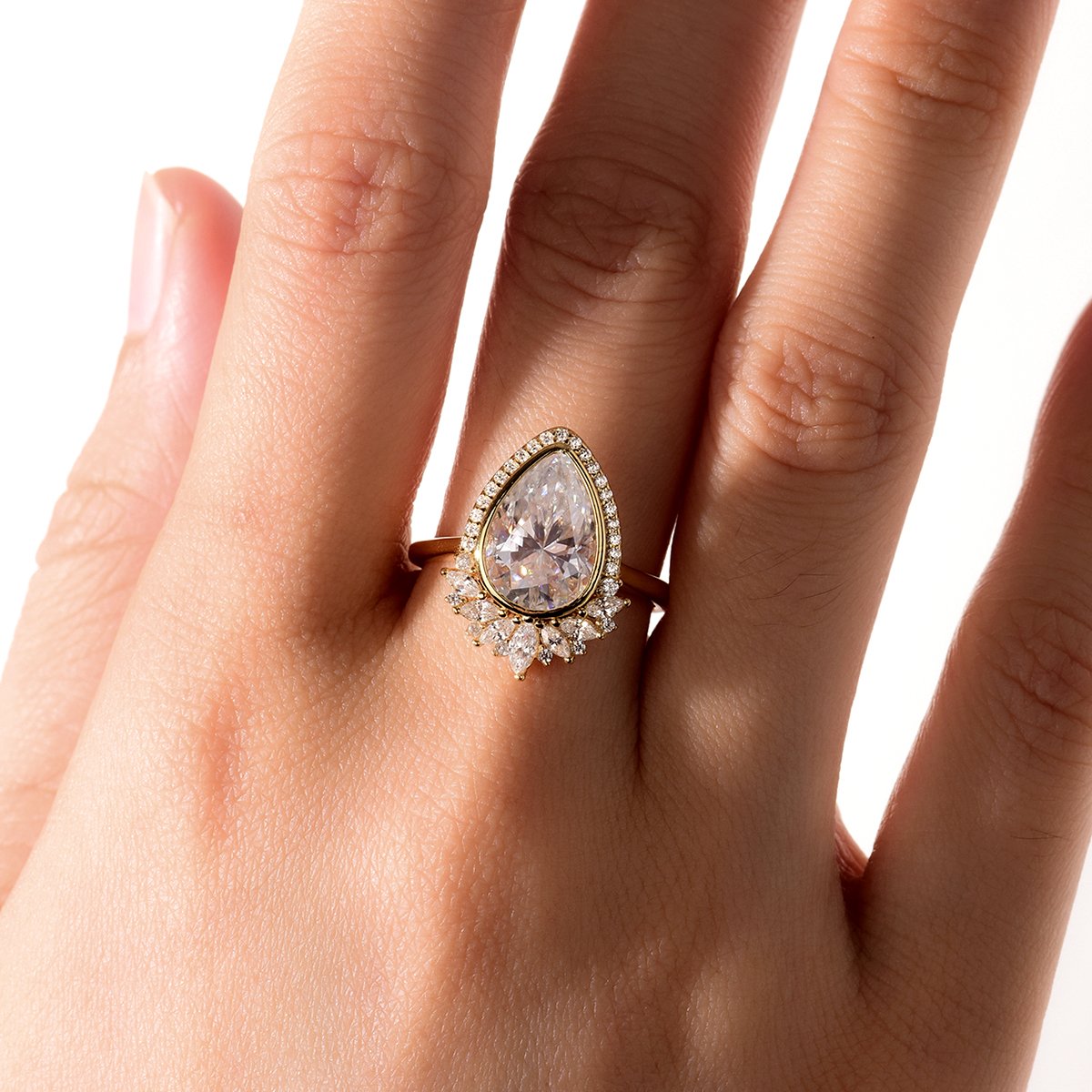 4ct Pear-Cut Moissanite Bezel Halo Statement Ring - Image 6
