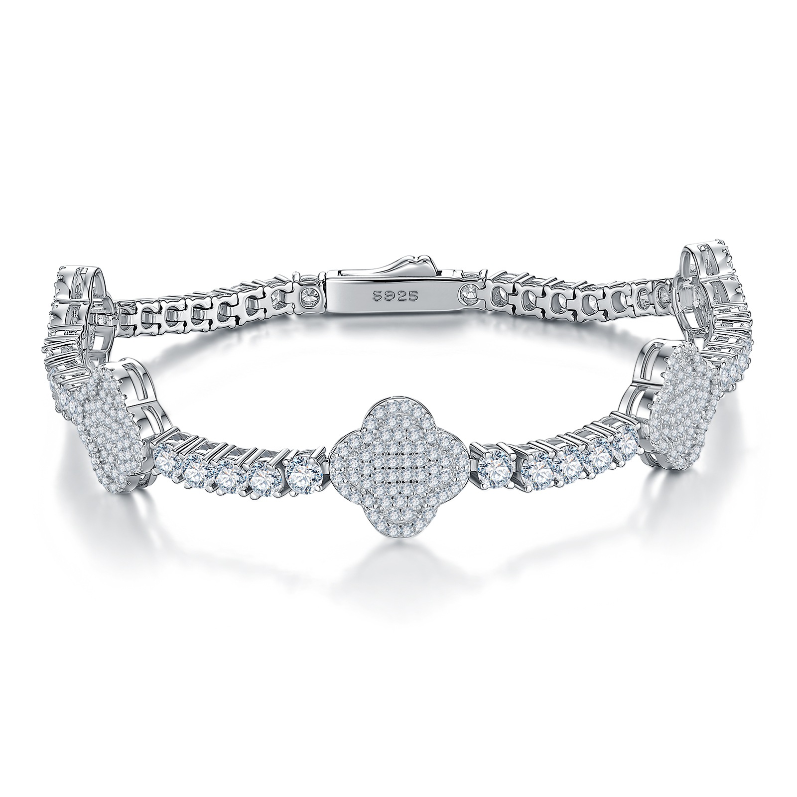 Moissanite Clover Pavé Tennis Bracelet