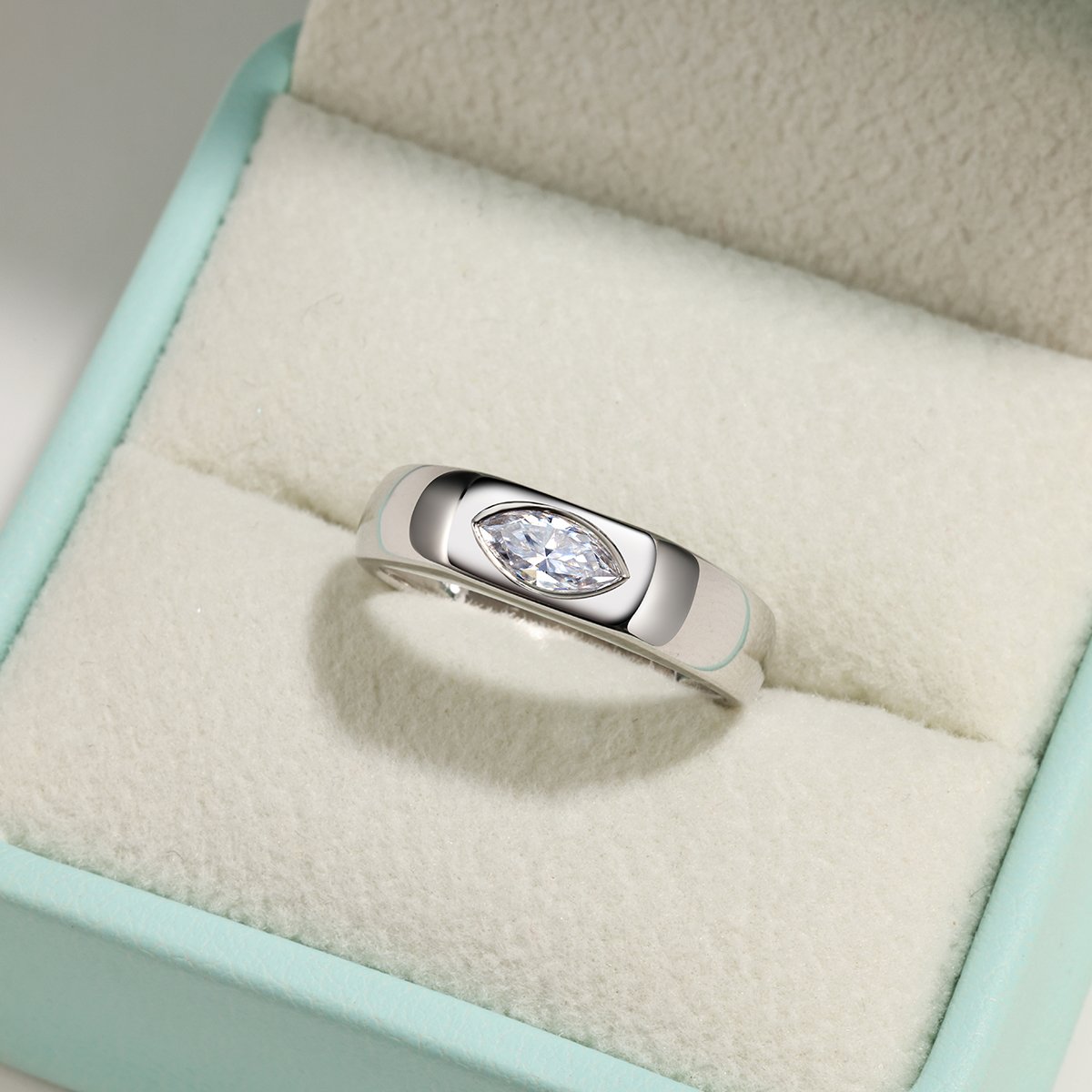Marquise Moissanite Bezel Signet Ring - Image 4
