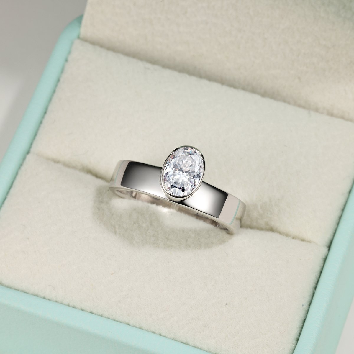 Bezel-Set Oval Moissanite Solitaire Ring | 7x5mm 1ct DEW | 925 Silver - Image 5