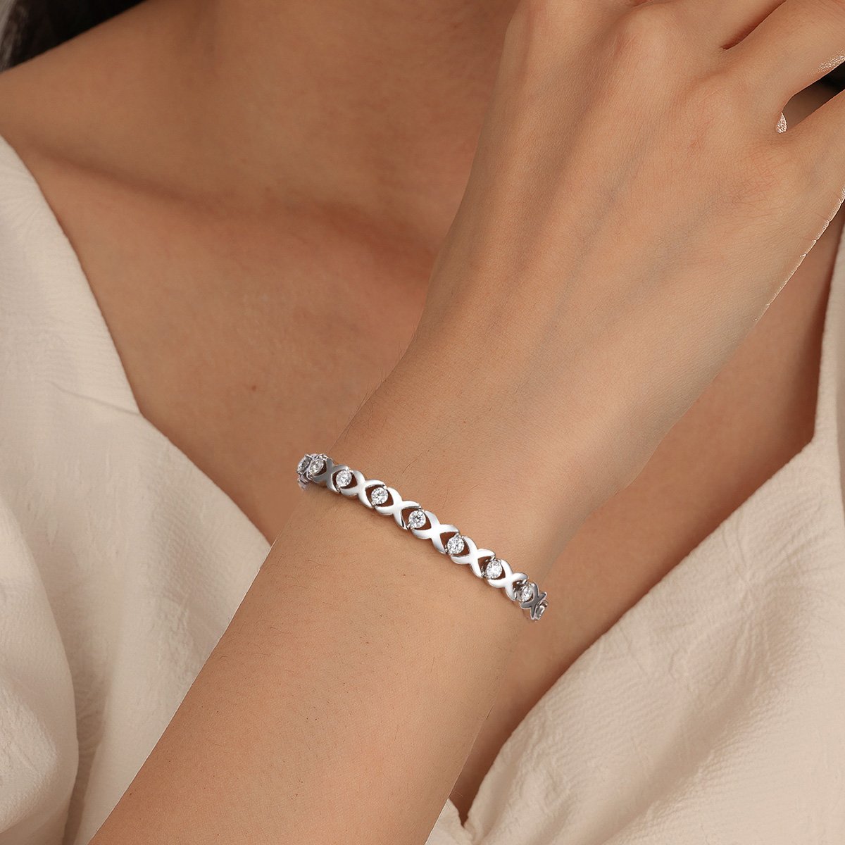 X-Link Moissanite Tennis Bracelet | 18K Gold-Plated 925 Silver - Image 5