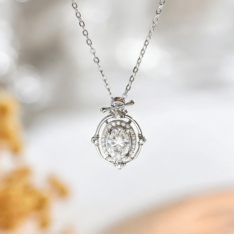 Vintage Oval Moissanite Halo Toggle Necklace - Image 5