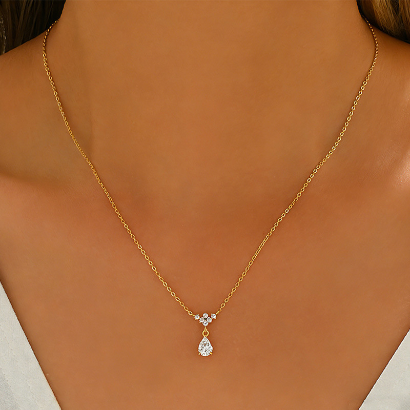 Pear-Drop Cluster Moissanite Necklace - Image 5