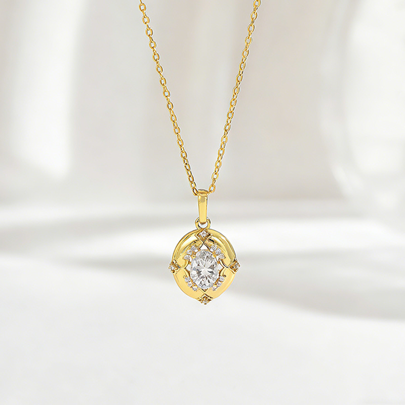 Oval Domed Medallion Moissanite Necklace - Image 4