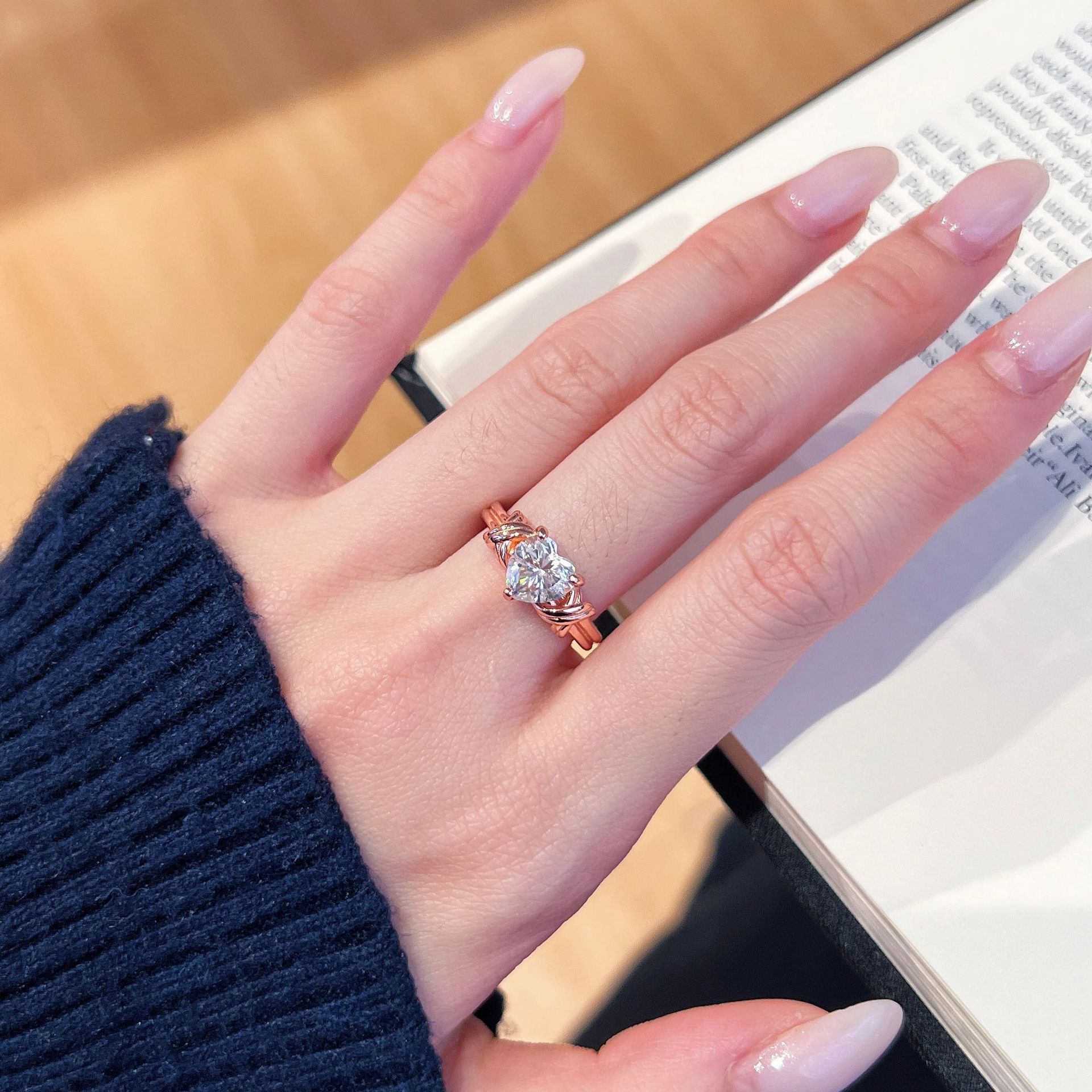 Heart-Cut Moissanite Rope Ring | 18K Rose Gold | 1.2ct DEW Solitaire - Image 3