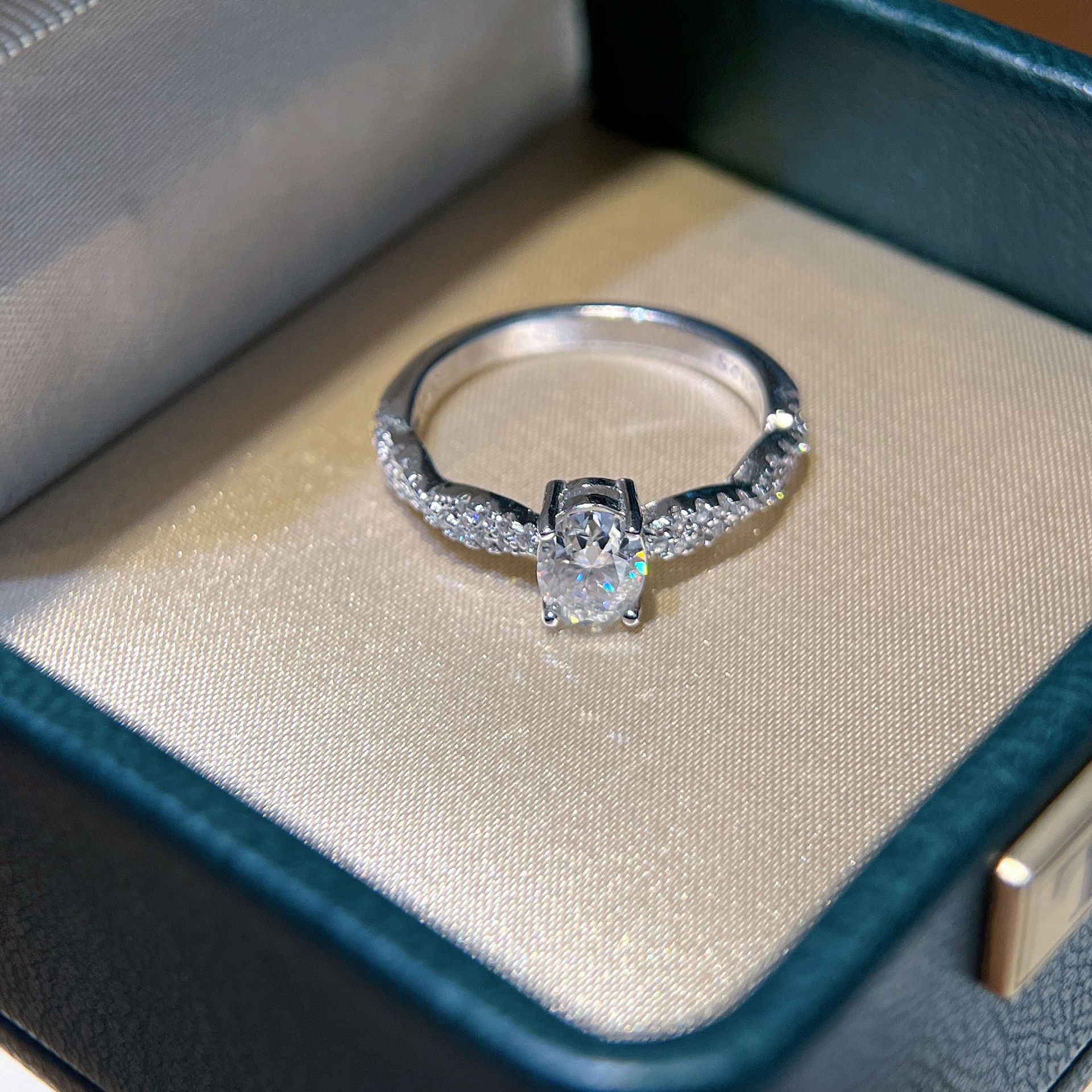 Oval Moissanite Twisted-Pavé Solitaire Ring - Image 3