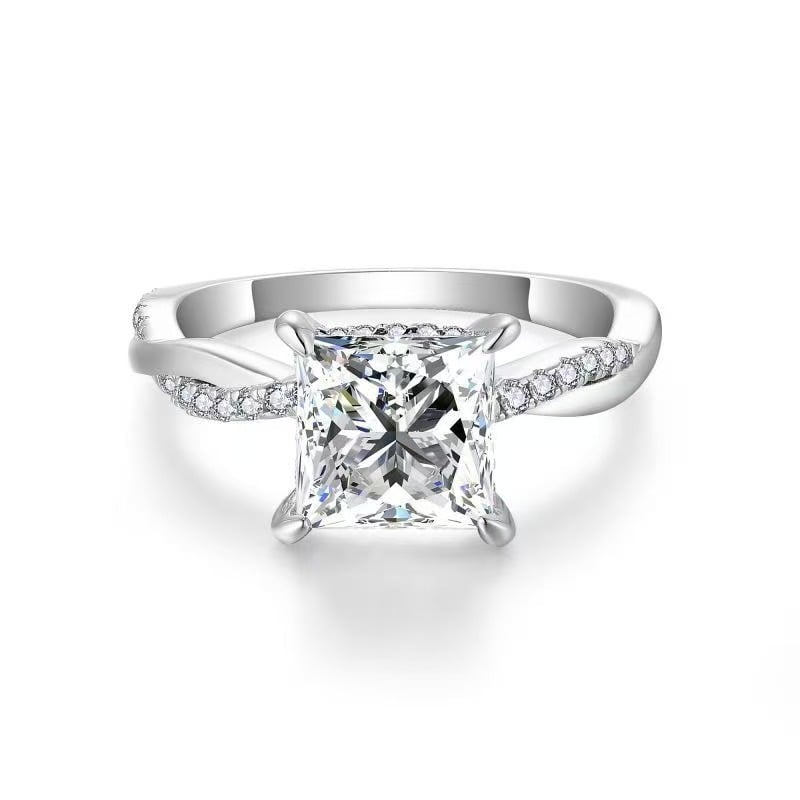Princess-Cut Moissanite Twisted Vine Ring