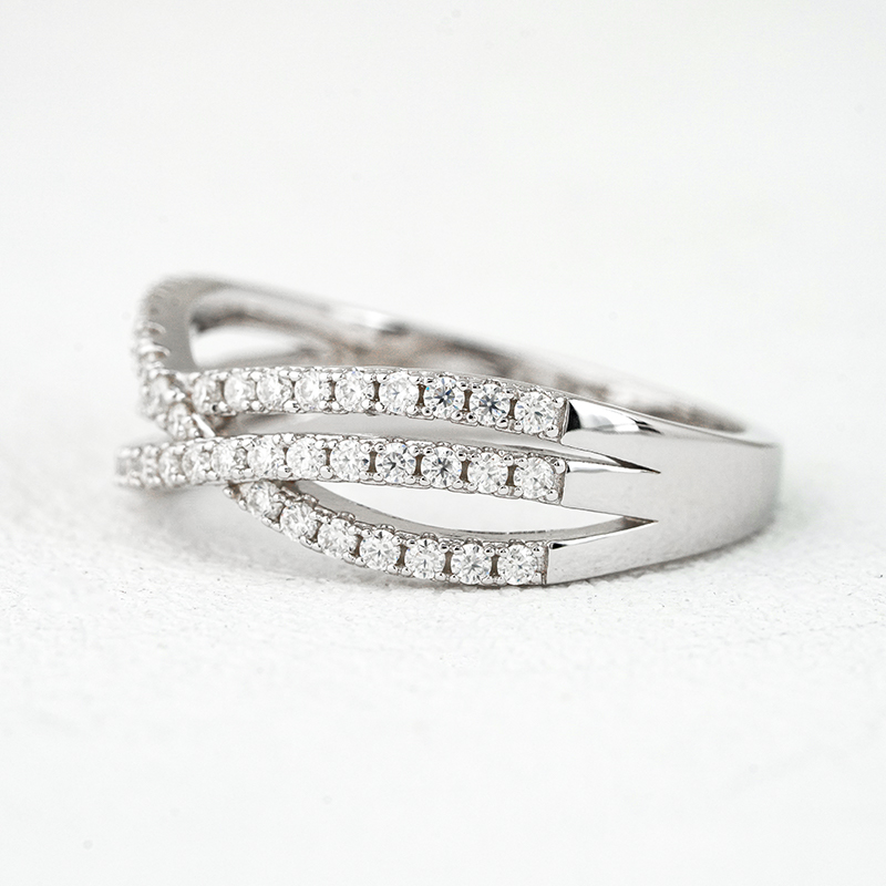 Interwoven Crossover Pavé Moissanite Band - Image 3