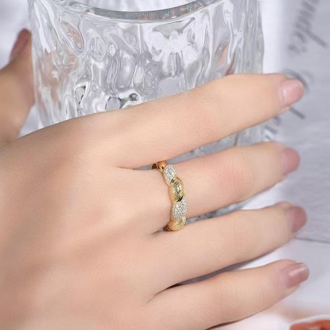 Twisted Rope Moissanite Pave Band Ring in Yellow Gold - Image 5