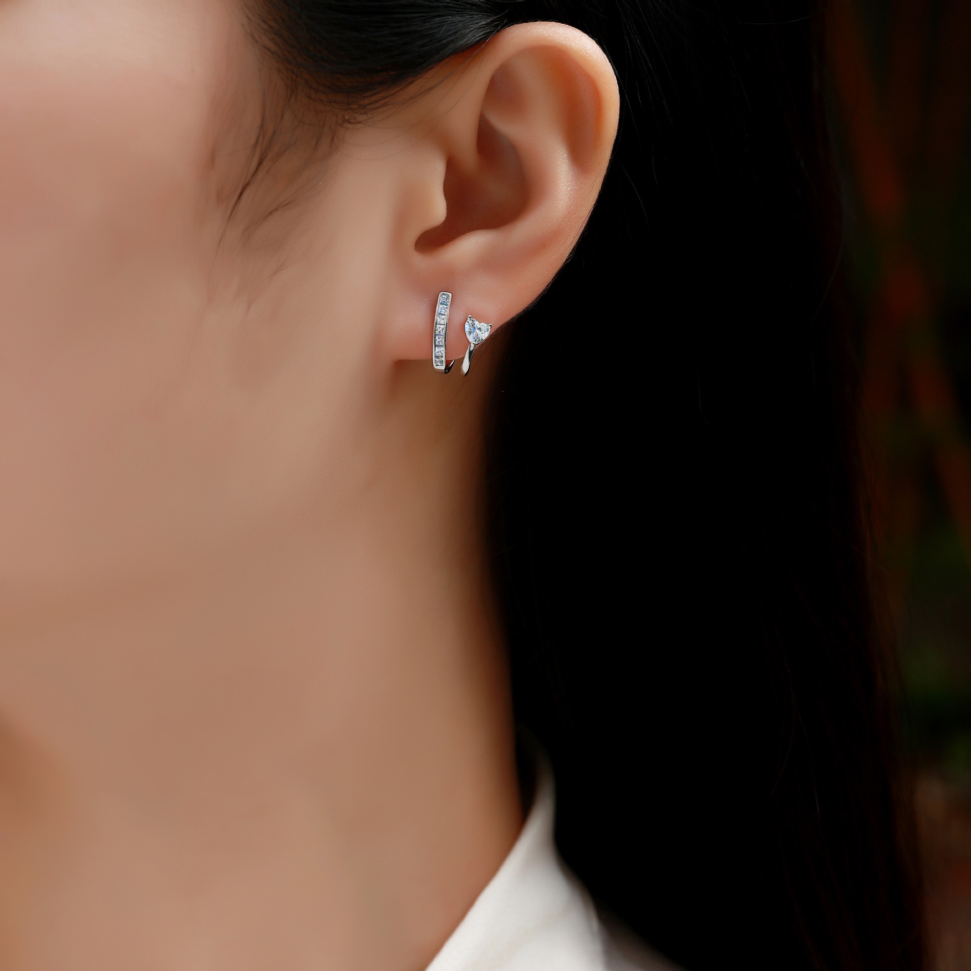 Heart Moissanite Spiral Rail Stud Earrings - Image 5