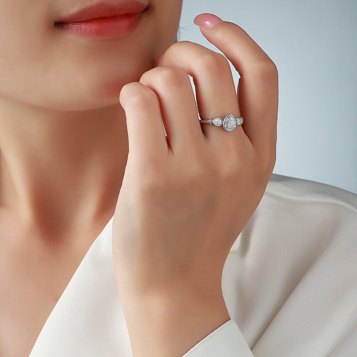 Pear Moissanite Three-Stone Bezel Ring – 1.4ct DEW - Image 4