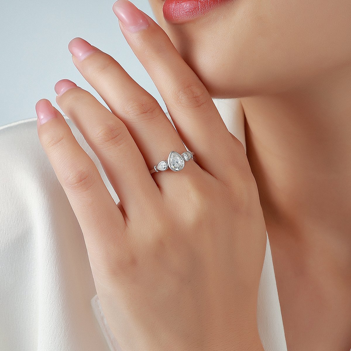 Pear Moissanite Three-Stone Bezel Ring – 1.4ct DEW - Image 5