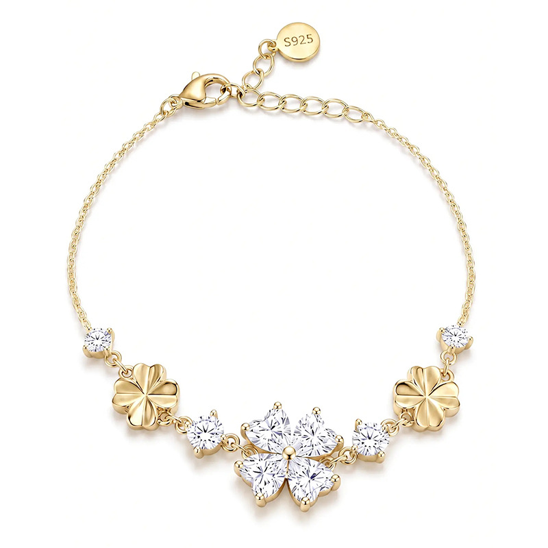 Heart Moissanite Four-Leaf Clover Bracelet – 2.6ct DEW - alternate view
