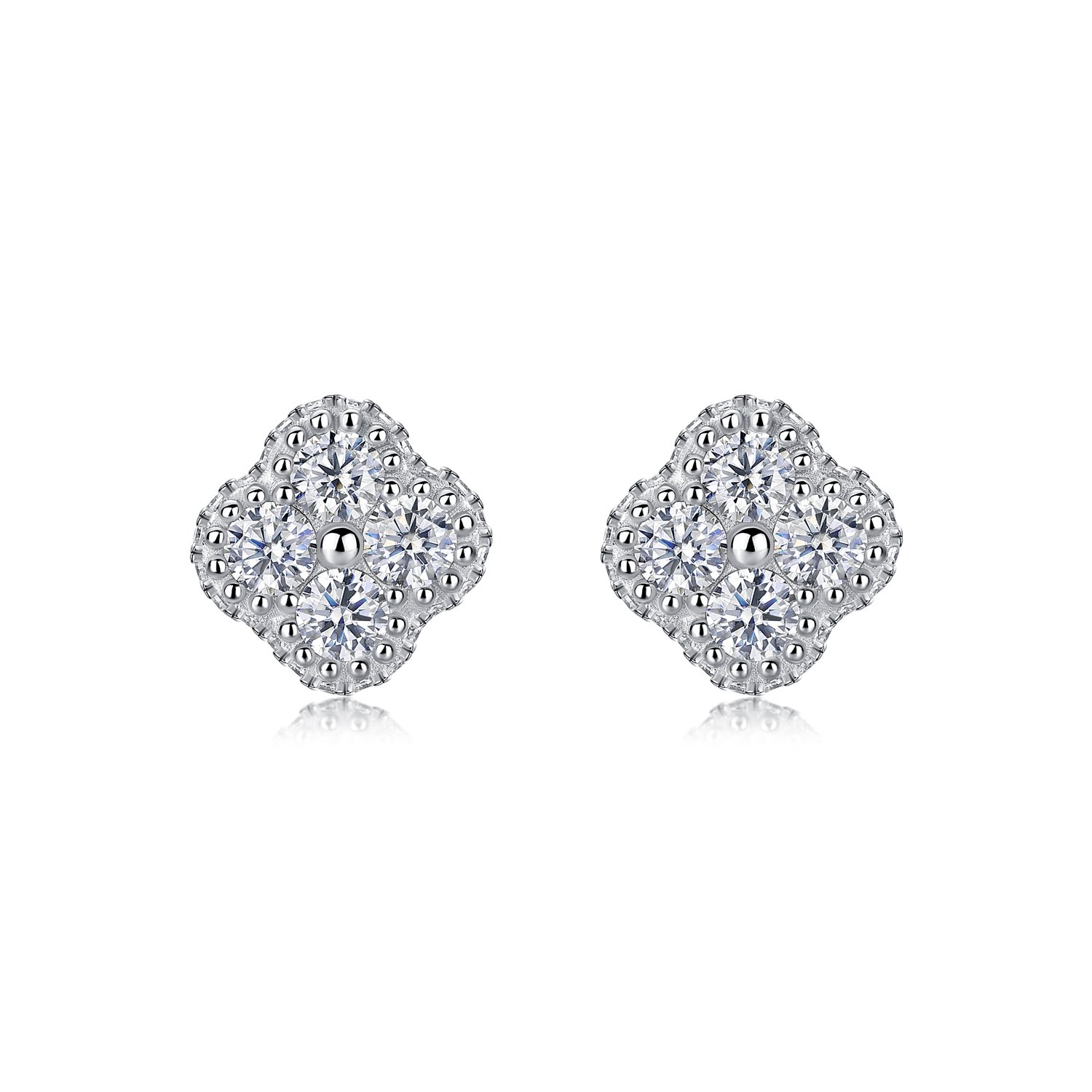 Moissanite Four-Petal Clover Stud Earrings – 0.52ct DEW Each