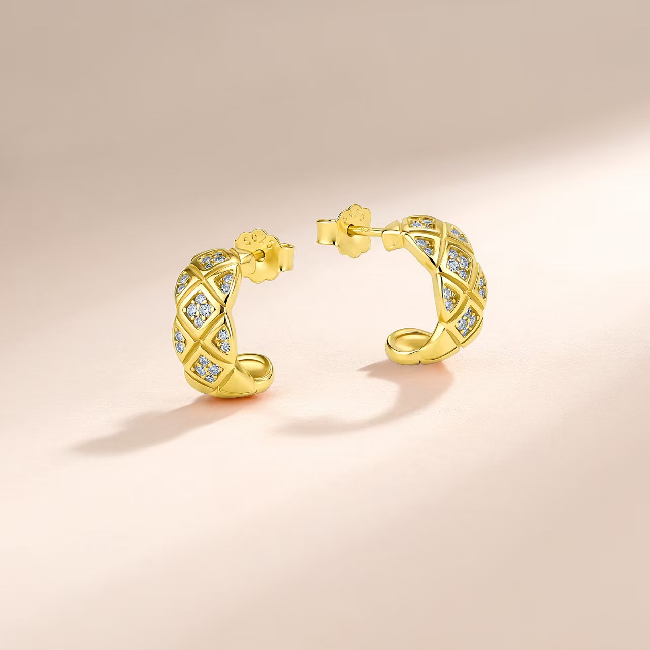 Moissanite Quilted Lattice Half-Hoop Earrings – 0.12ct DEW Each - Image 4