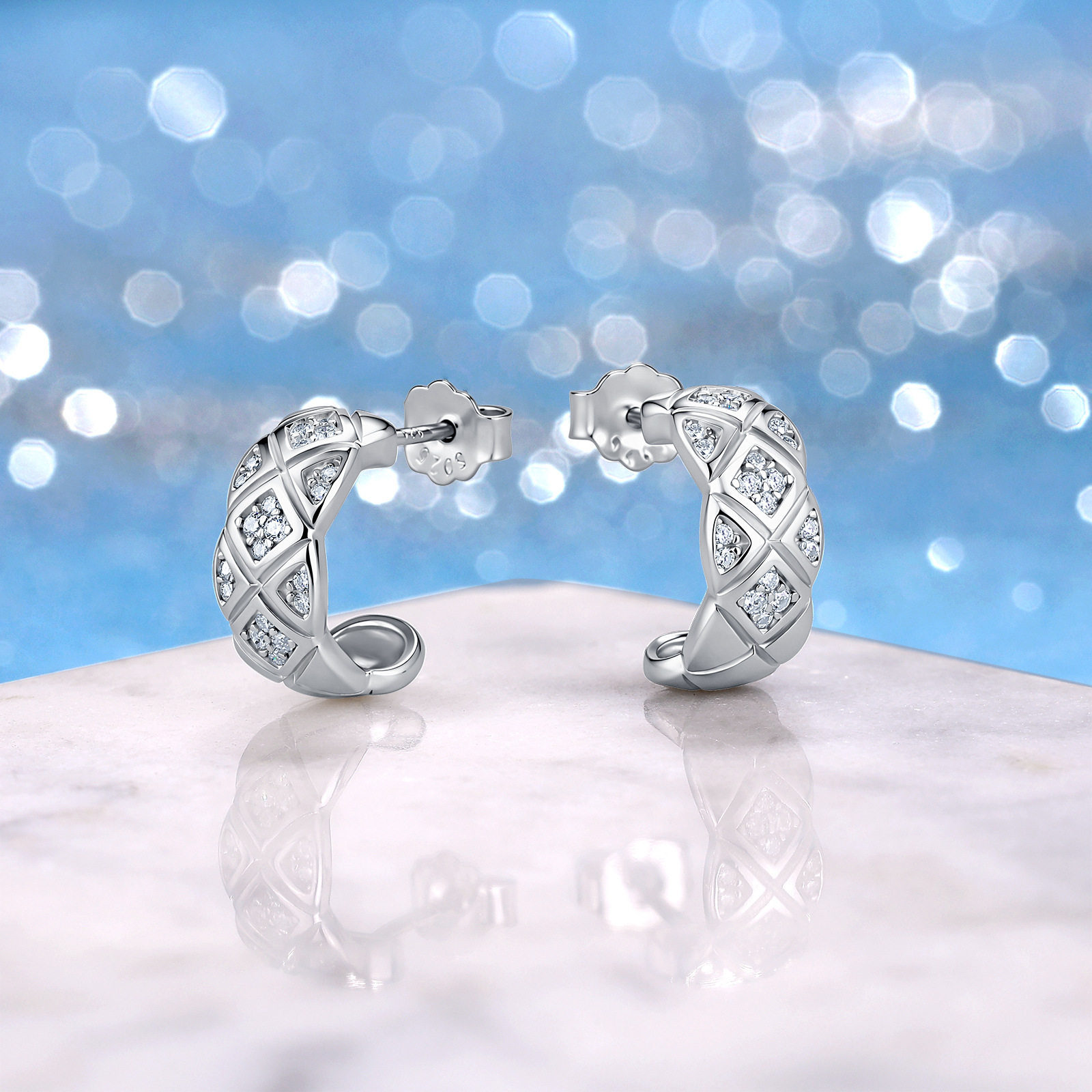 Moissanite Quilted Lattice Half-Hoop Earrings – 0.12ct DEW Each - Image 5