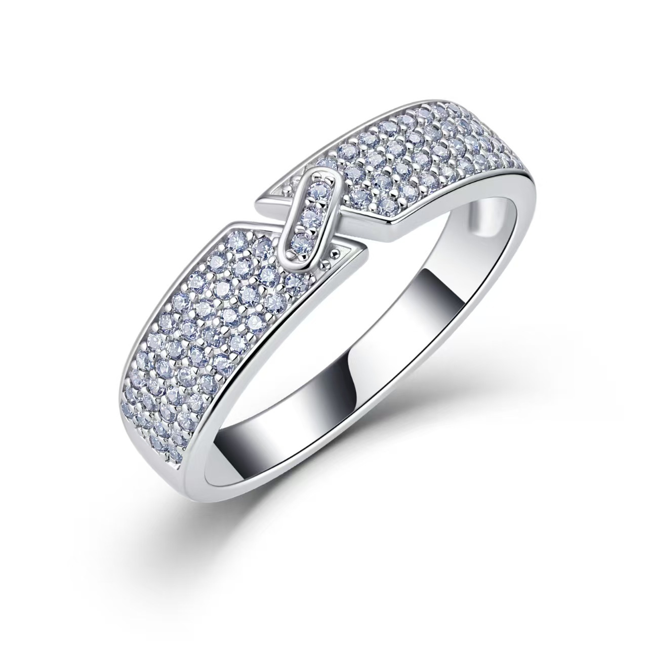 Pavé Moissanite Buckle Band – 0.5ct DEW, 5mm Wide