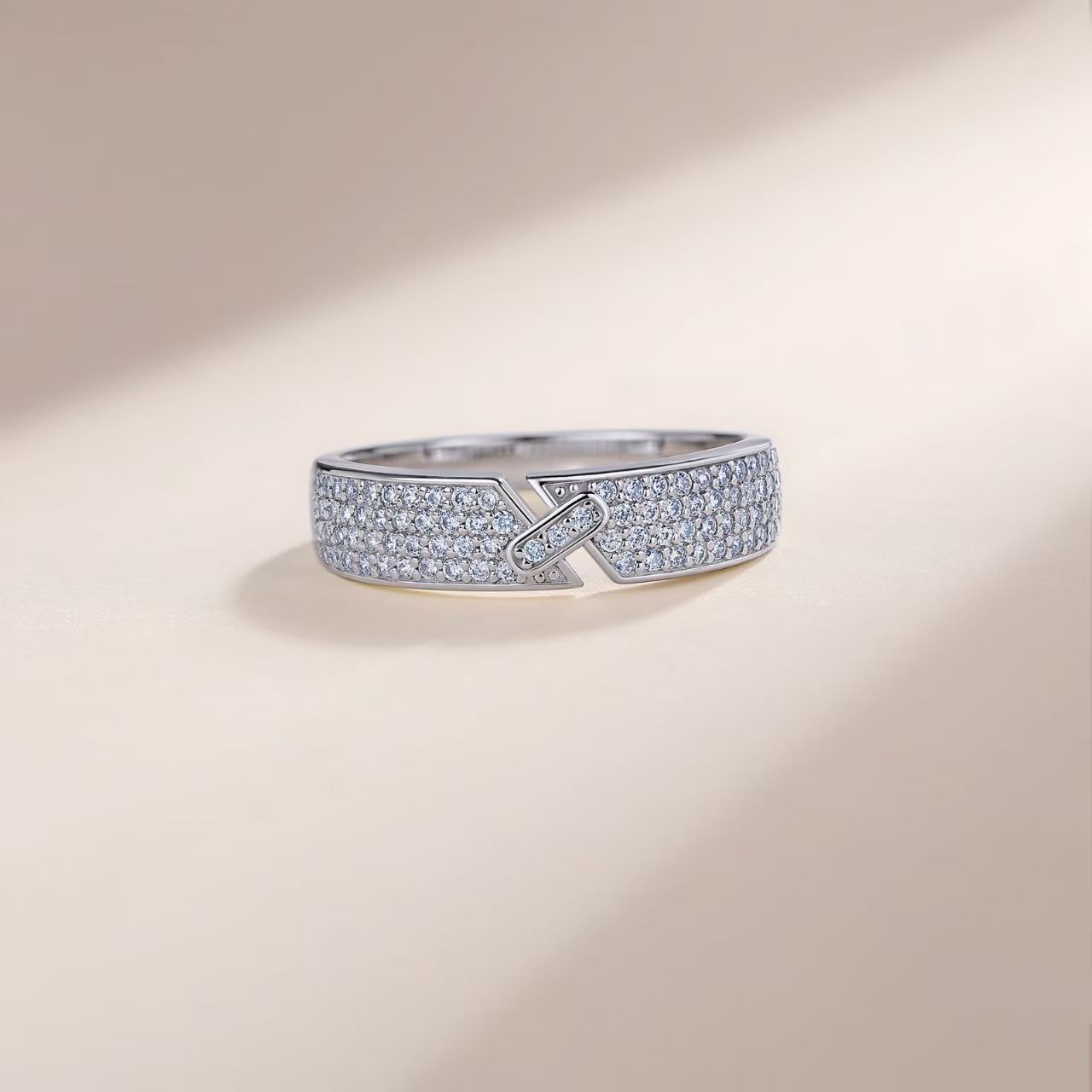 Pavé Moissanite Buckle Band – 0.5ct DEW, 5mm Wide - Image 4