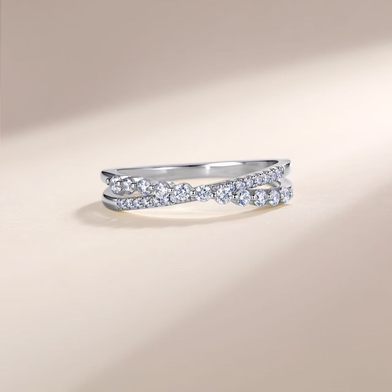 Round Moissanite Criss-Cross Band – 0.3ct DEW - Image 4