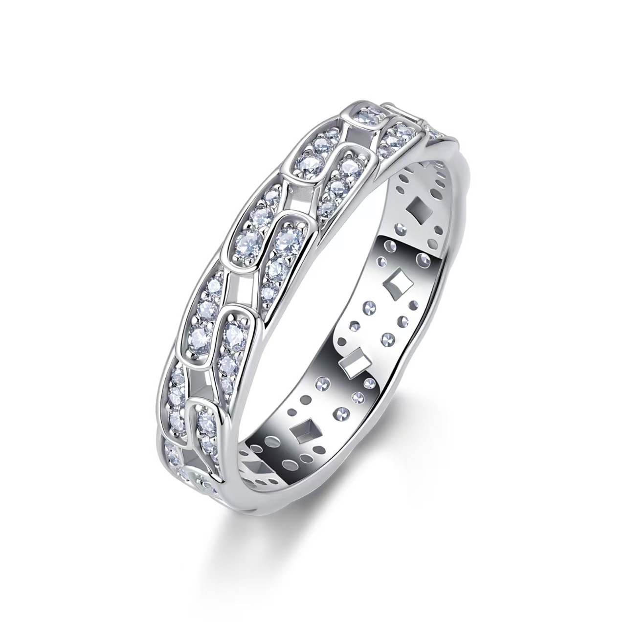 Curb-Link Moissanite Eternity Band – 0.67ct DEW, 4mm