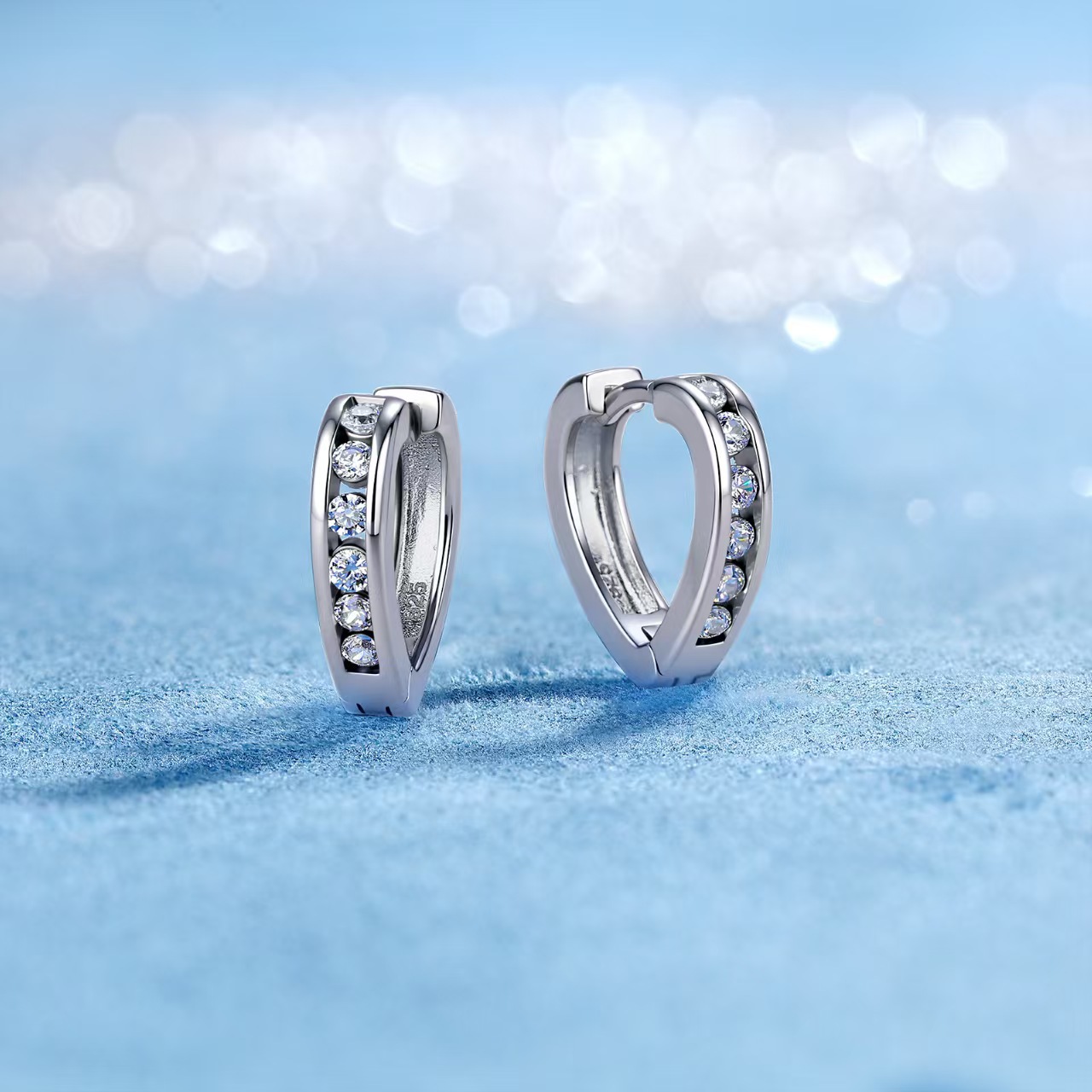 Heart-Shaped Moissanite Huggie Hoop Earrings – 0.2ct DEW Each - Image 5