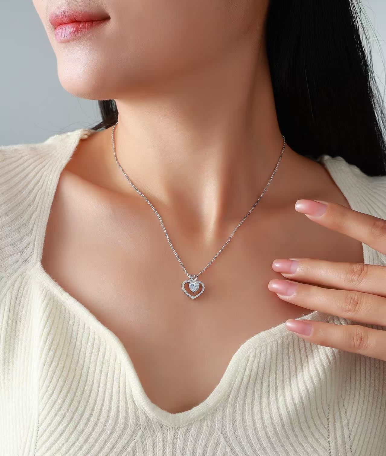 Heart Moissanite Double Heart Pendant Necklace – 1ct DEW - Image 6