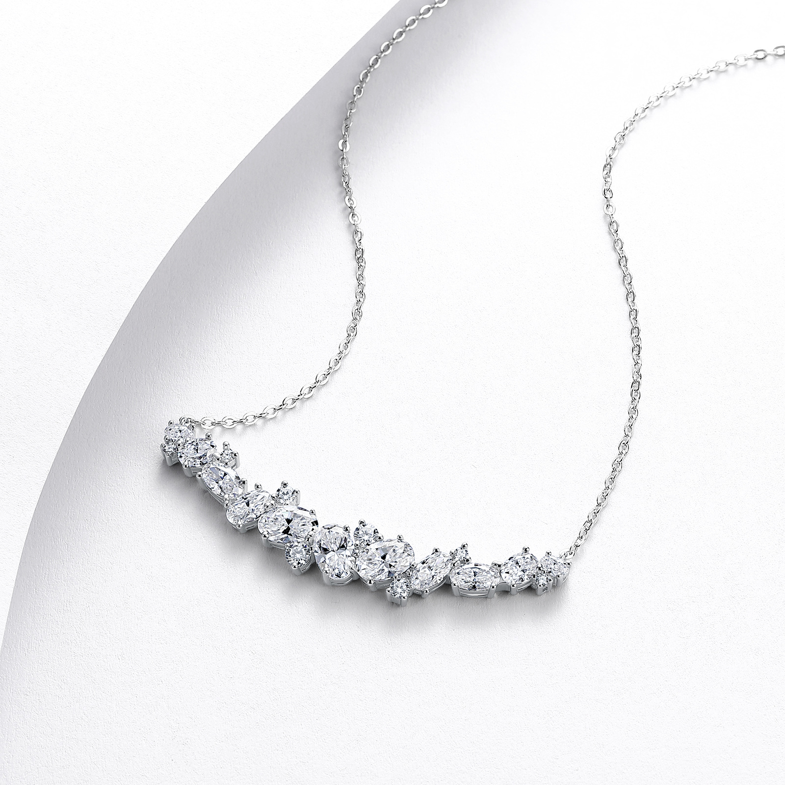 Mixed-Cut Moissanite Cluster Bar Necklace – 3.1ct DEW - alternate view