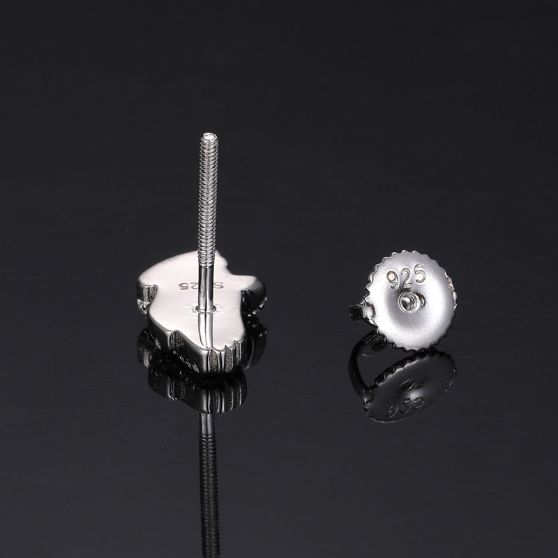 Praying Hands Moissanite Stud Earrings – 0.2ct DEW Each - Image 6