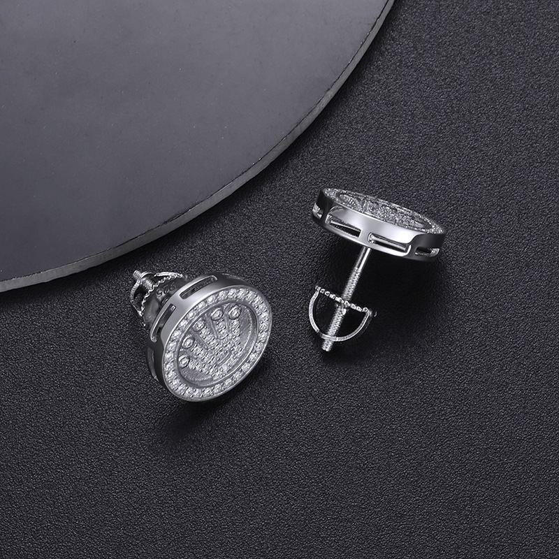 Crown Medallion Moissanite Stud Earrings – 0.15ct DEW Each - Image 7