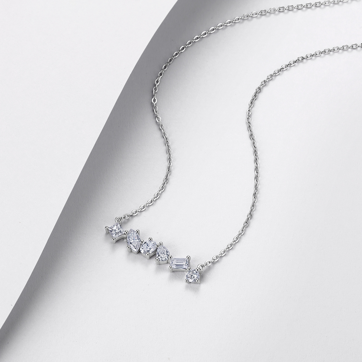 Mixed-Shape Moissanite Bar Necklace – 6 Stones - Image 4