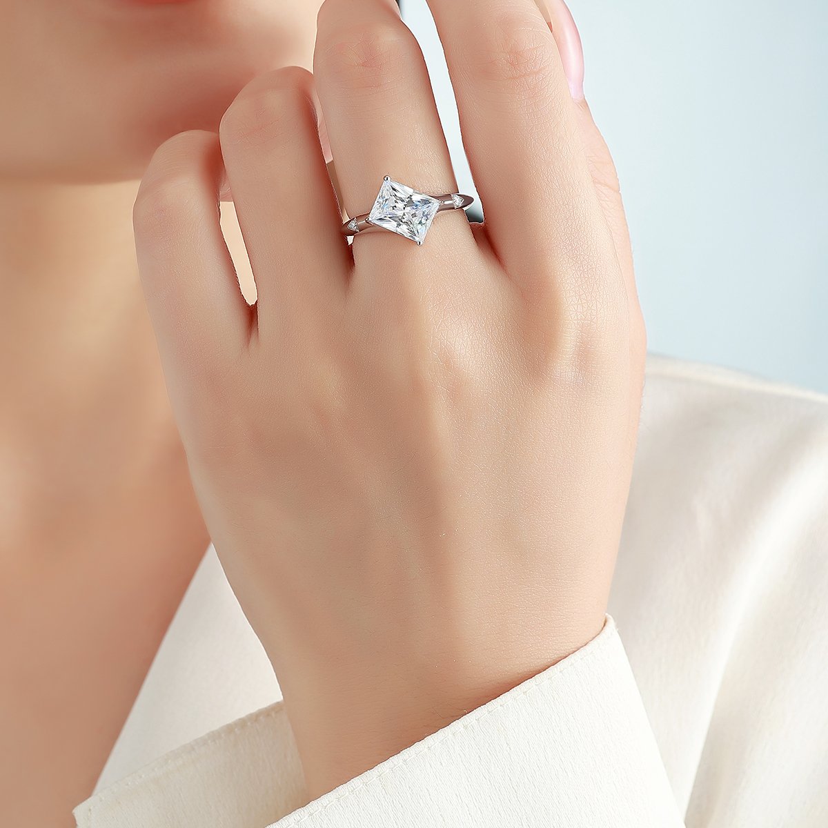 East-West Rectangle Moissanite Solitaire Ring – 3ct DEW - Image 4