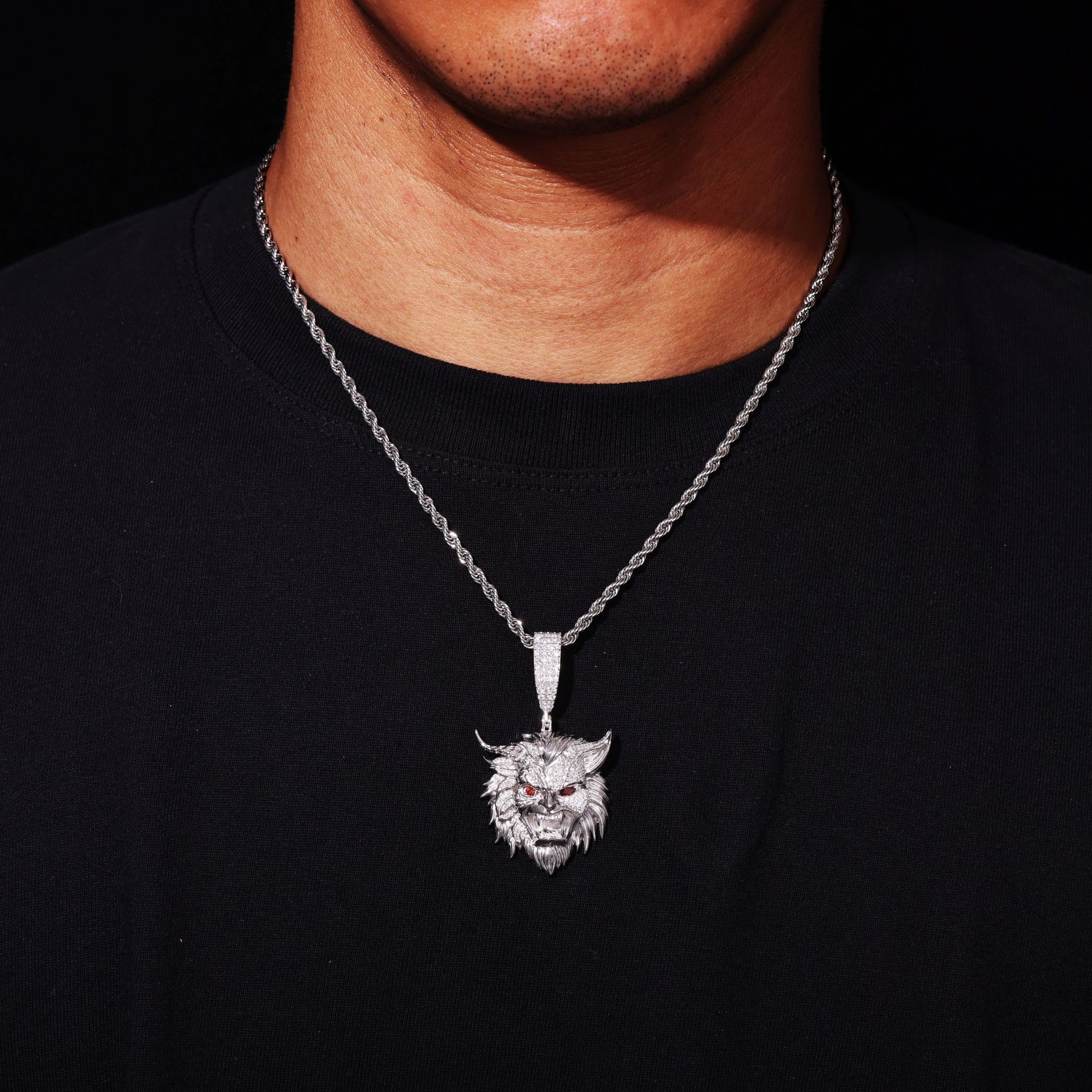 Moissanite Horned Lion Head Pendant – 1.26ct DEW - Image 6