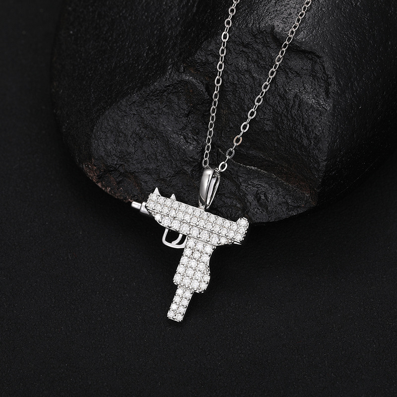 Moissanite Gun-Shaped Pendant – 0.5ct DEW - Image 5