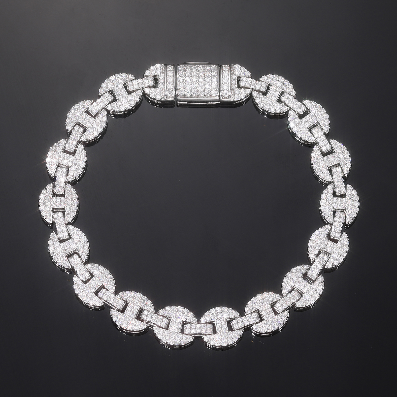 Pavé Mariner Link Moissanite Bracelet – 8mm - alternate view