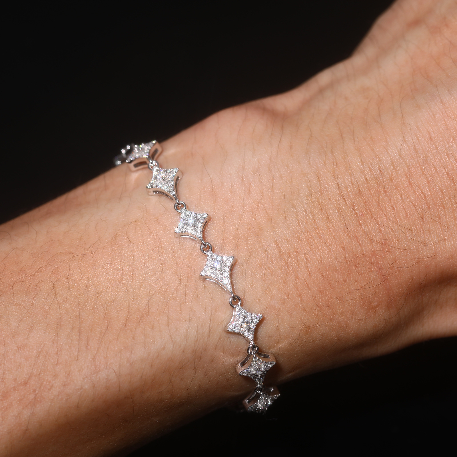 Four-Point Star Moissanite Link Bracelet – 8mm - Image 3