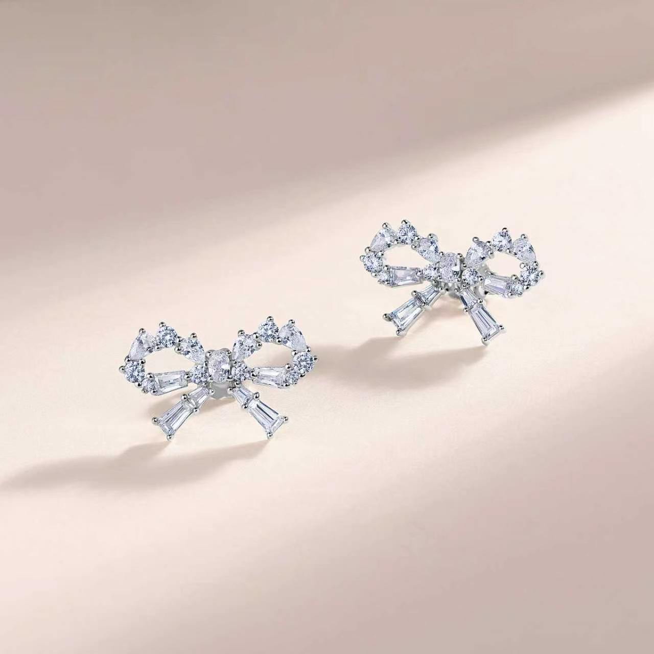Baguette Moissanite Bow Stud Earrings – 0.75ct DEW Each - Image 4